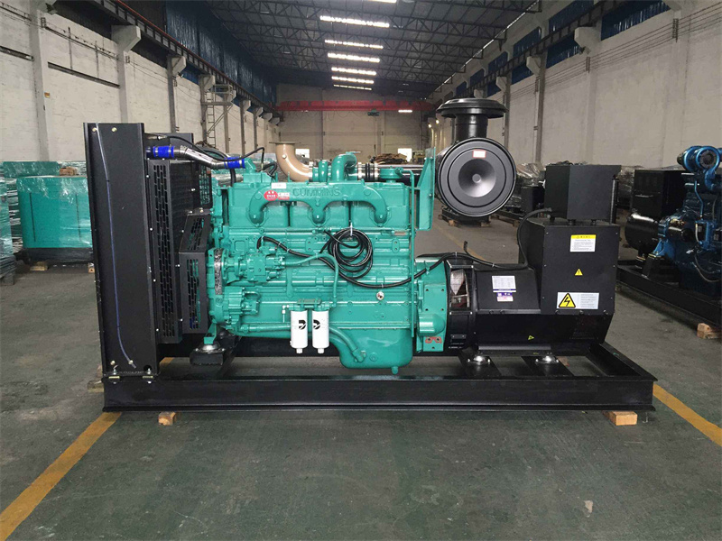 屯溪如何判断一个电压表是否具有自动量程切换功能？