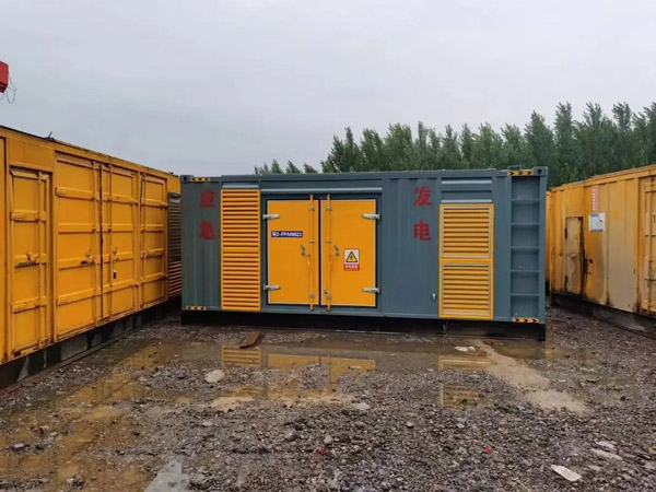 屯溪柴油发电机如何判断干式空气滤清器是否需要更换？